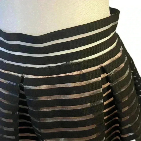 Forever 21 peplum skirt Medium/Large Black sheer stripe - Picture 2 of 8